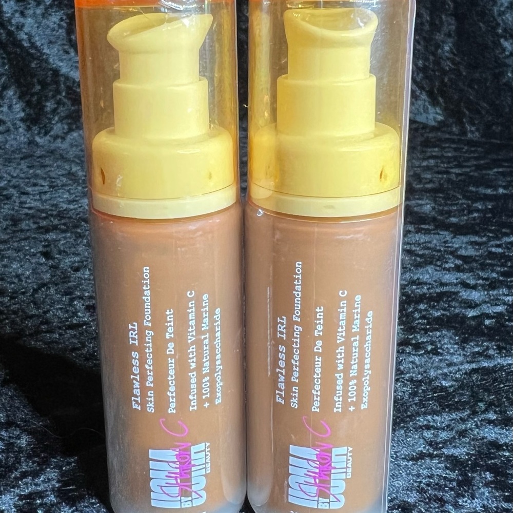 Uoma By Sharon C Flawless IRL Skin Perfecting Foundation Brown Sugar T4
